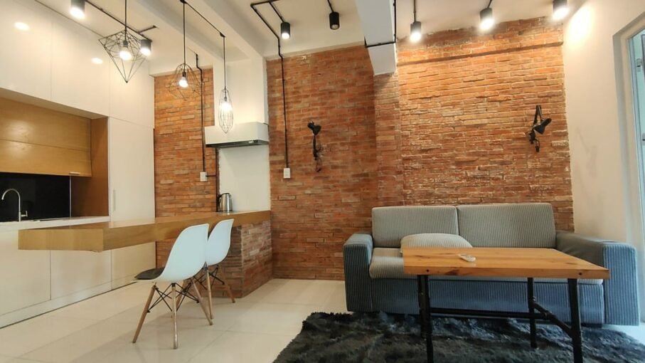 Downtown One Bedroom Saigon Cribs 3