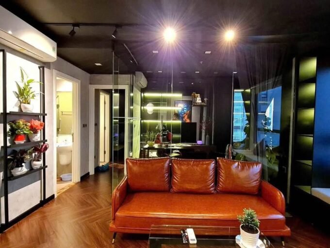 Lit Apartment Saigon Cribs 2