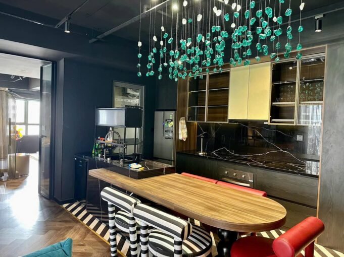 Saigon Cribs Custom Swag Decor 6