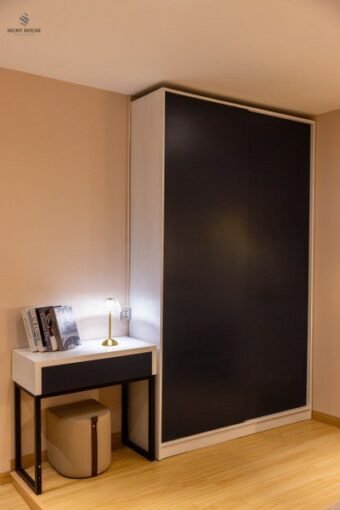 Saigon Cribs Downtown Serviced Apartment 11