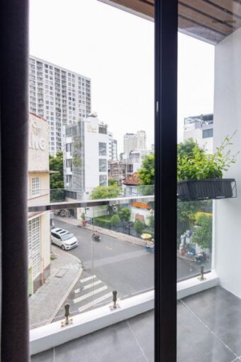 Saigon Cribs Downtown Serviced Apartment 2