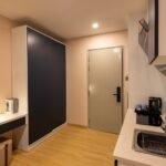 Saigon Cribs Downtown Serviced Apartment 4