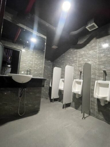 Underground Night Club HCMC Saigon Cribs 5 450x600