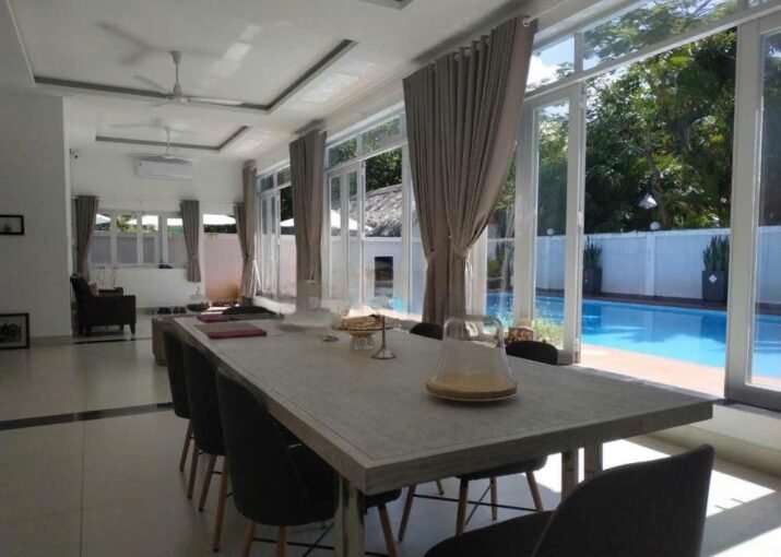 Villa w Pool For Rent Saigon Cribs 2