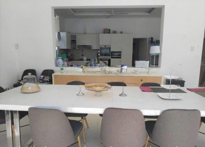 Villa w Pool For Rent Saigon Cribs 4