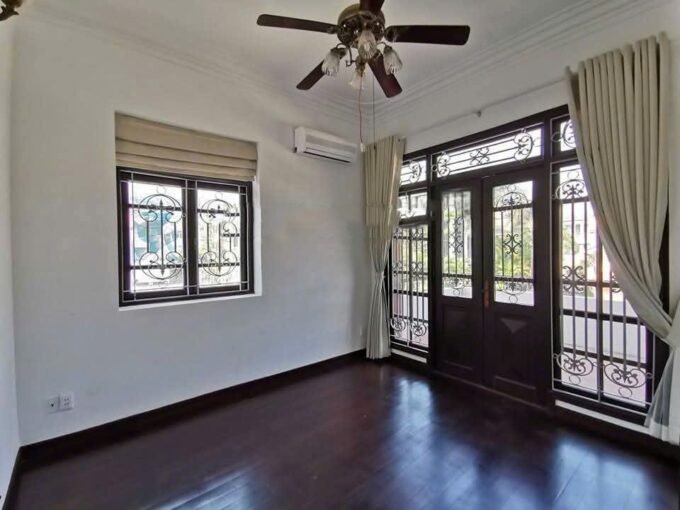 Villa with Pool Saigon Cribs 2