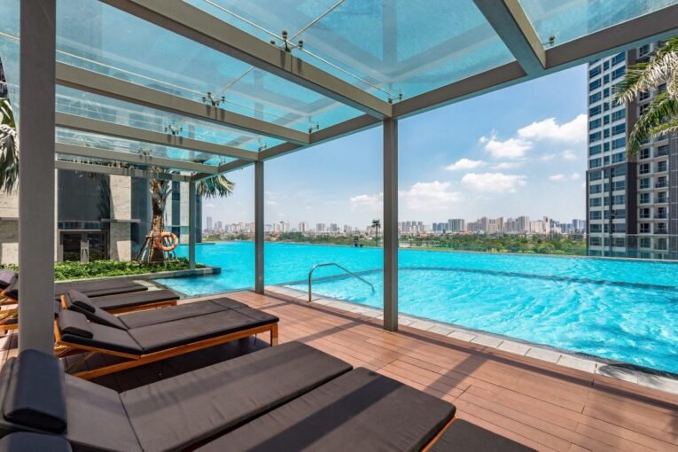 Vinhomes Central Park Apartment Rental Amenities 11