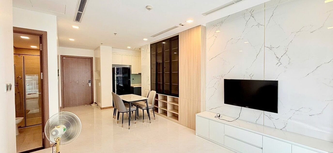 2 Bedroom Apartment For Rent Vinhomes Grand Park Saigon Cribs (3) 1400x1050