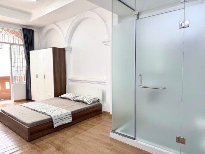 District 5 Studio Apartment For Rent Ho Chi Minh City Saigon Cribs Balcony Kitchenette (6)