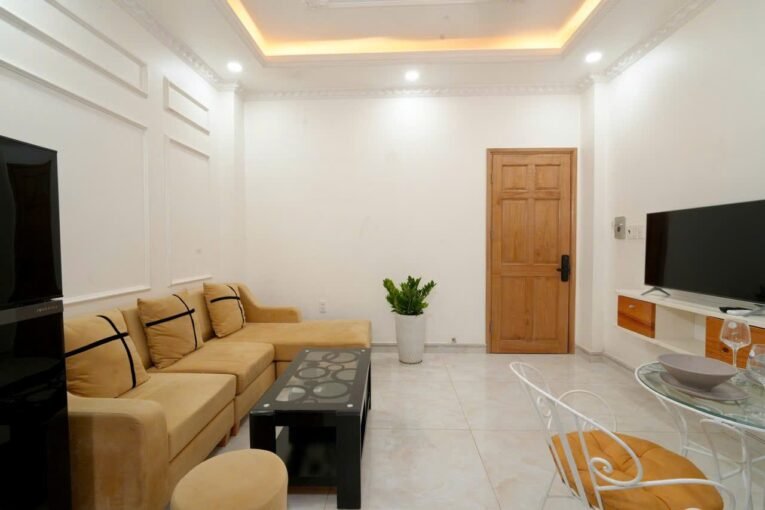 One Bedroom Apartment For Rent Downtown District 1 Ho Chi Minh City Saigon Cribs (5)