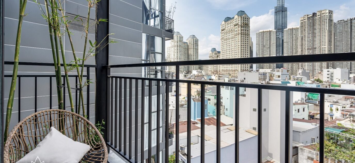 Saigon Cribs Binh Thanh Luxury Duplex Apartment For Rent (19) 1573x1050