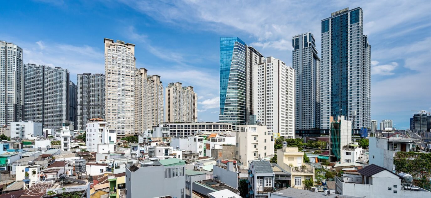 Saigon Cribs Binh Thanh Luxury Duplex Apartment For Rent (21) 1680x945