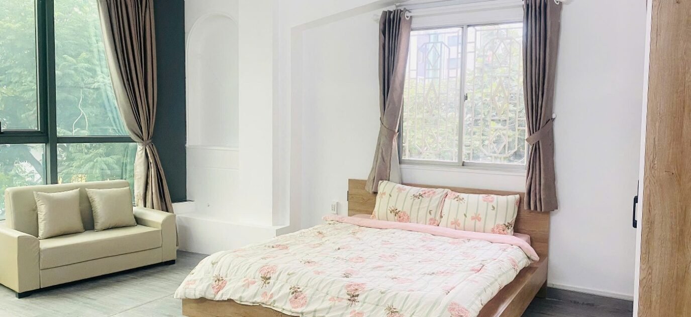 Saigon Cribs Short Term Apartment Downtown Ho Chi Minh City Vietnam (1) 1400x1050