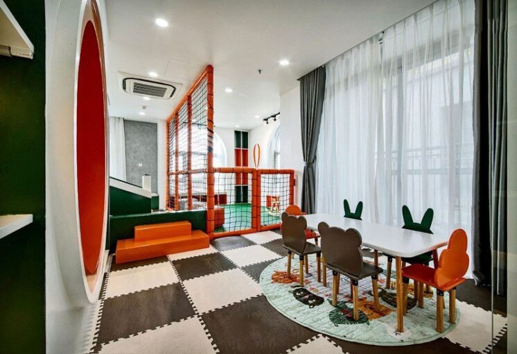 Tran Nao Budget Apartment 2 Bedroom Downtown Saigon Cribs 10 800x547