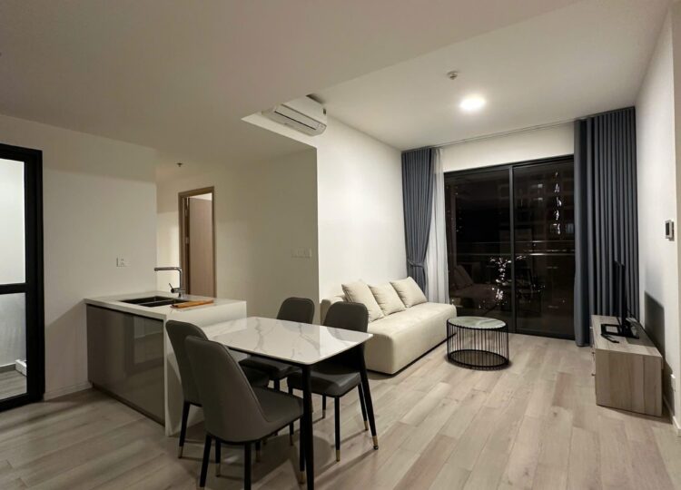 District 9 Exclusive: The 2BR Minimalist Sanctuary at Masterise