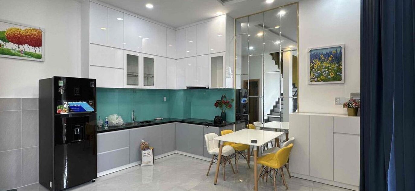 7 Vinhomes Complex Near House For Rent (10) 1400x1050