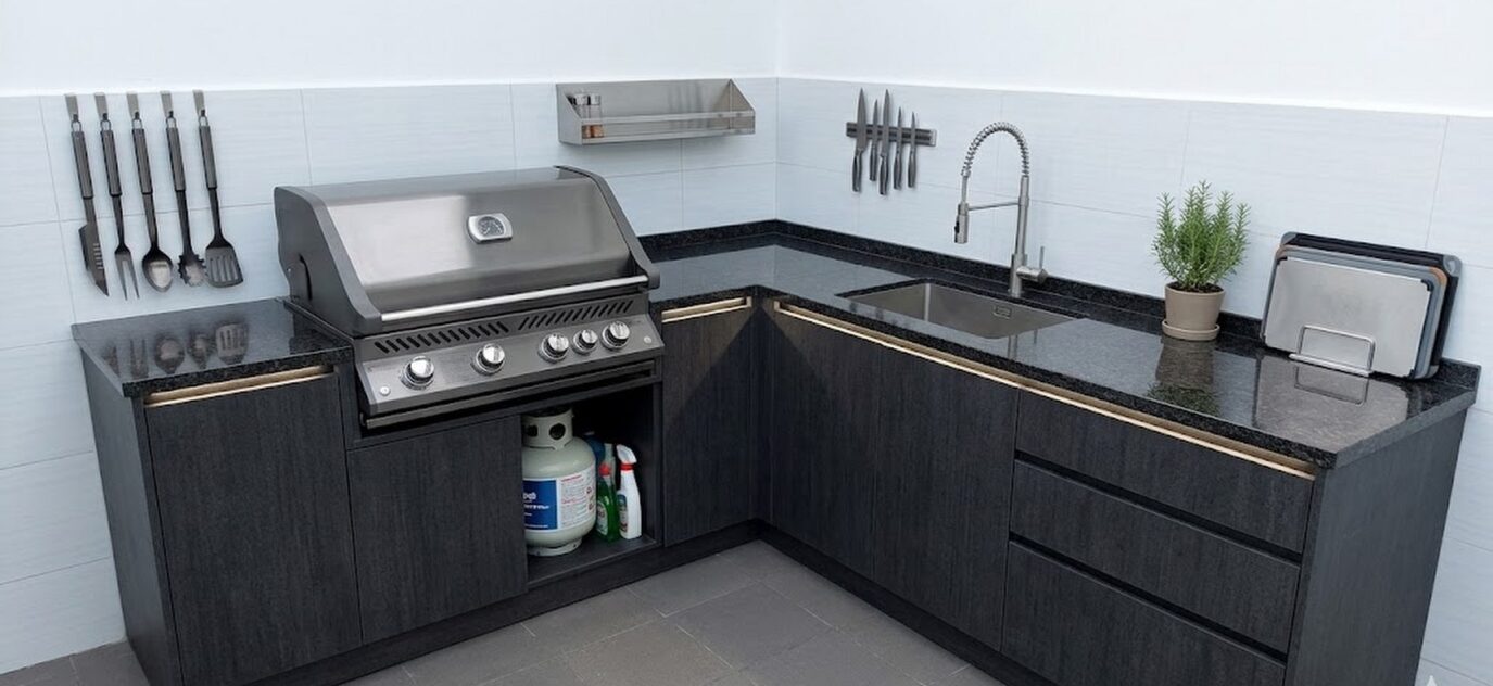 Custom Kitchen Grill 1680x945