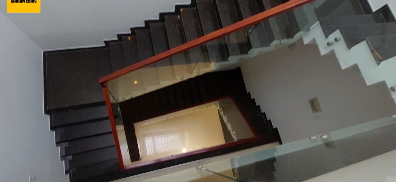 Full House Tour Saigon Cribs.00 08 18 00.Still062 1680x945