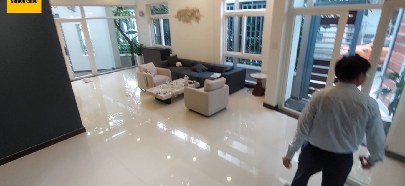 Full House Tour Saigon Cribs.00 09 20 25.Still063 1680x945