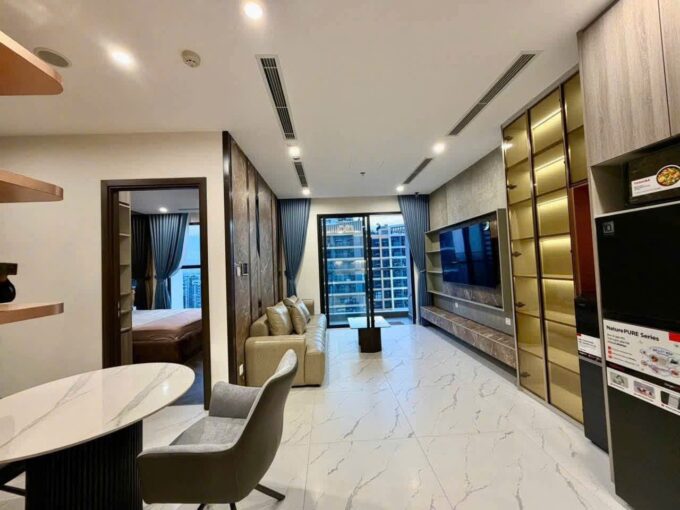 Luxury Apartment Saigon Cribs (3)