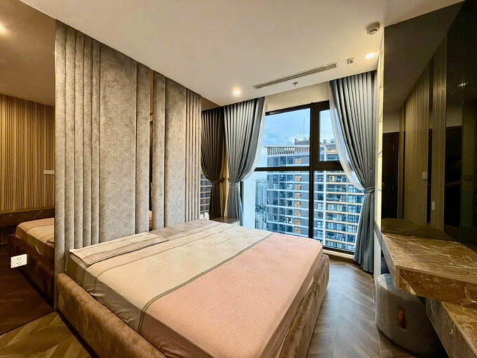 Luxury Apartment Saigon Cribs (4)