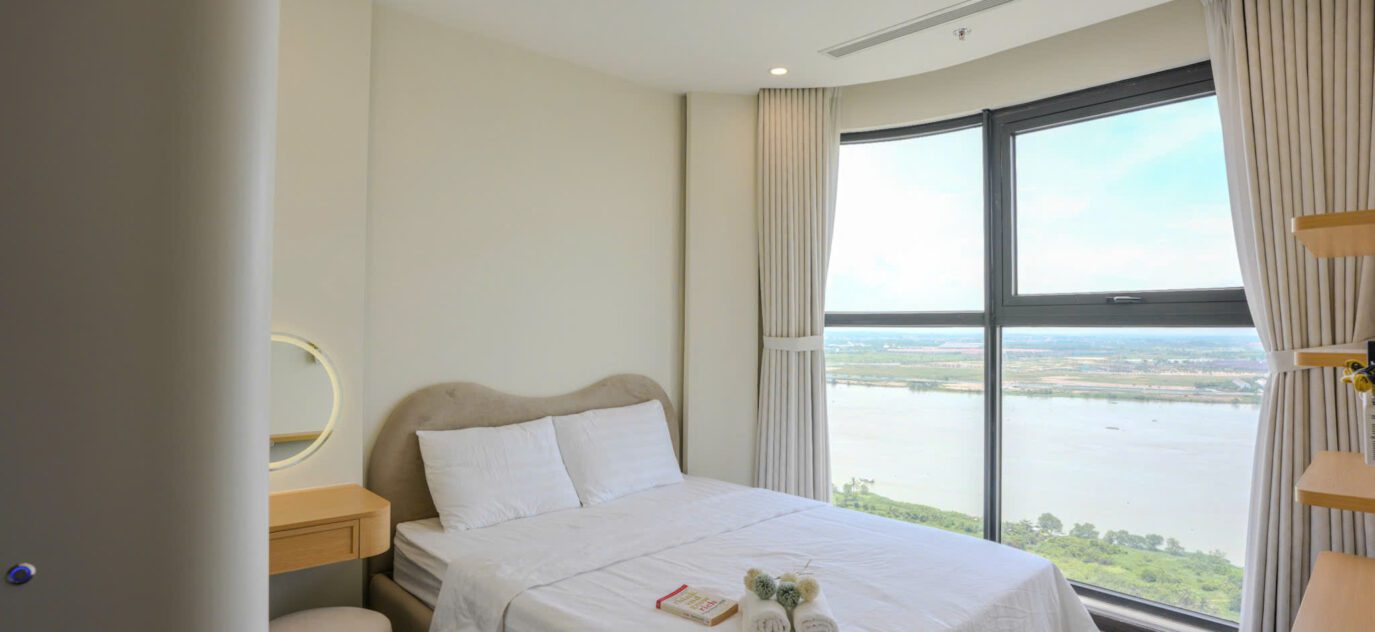 3BR River View Beverly Saigon Cribs (25)