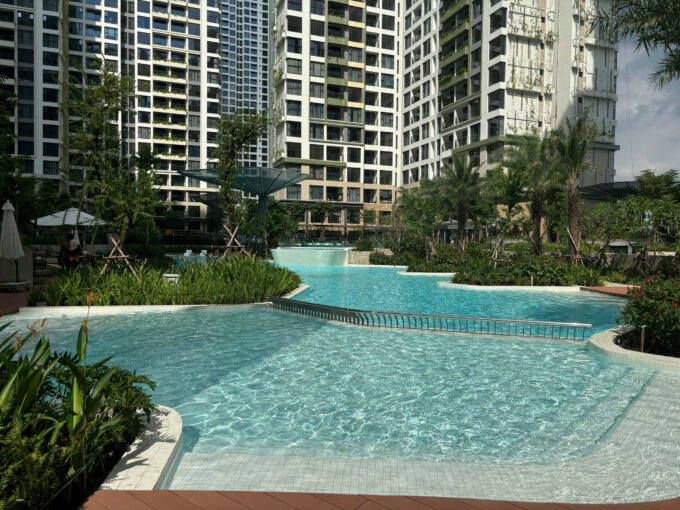 listing 1792066037 529826